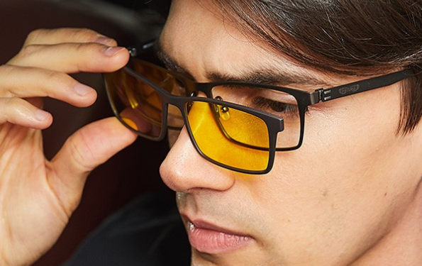 innovative-eyewear.shop  – die beste Wahl für hochwertige Brillen und Eyewear ist