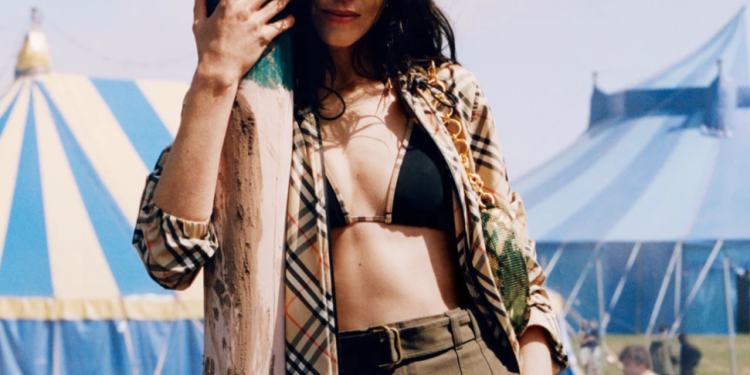 Burberry: A Legacy of Luxury and Timeless Style